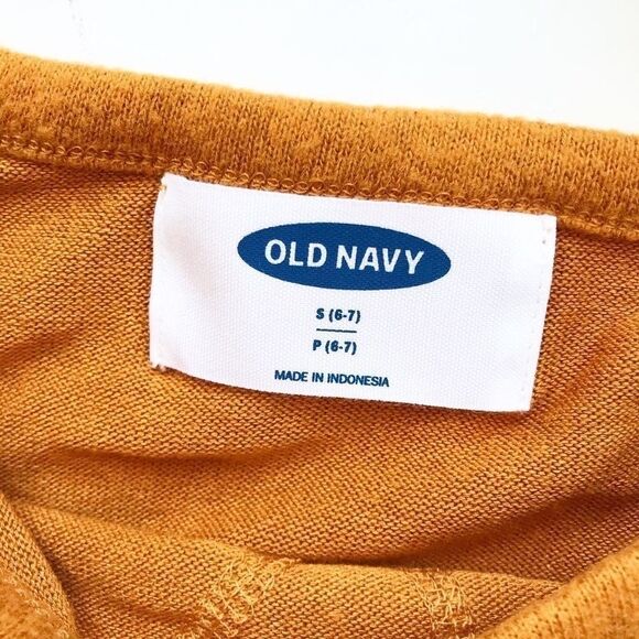 Old Navy NWT plush all good front tie top S(6/7) - Picture 3 of 4